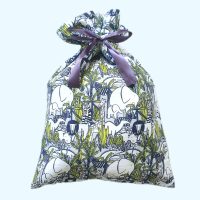 Padded Reusable Gift Bag 72x52 Tied